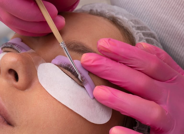 Laminacja rzęs — zabieg w gabinecie KD Beauty Studio, Zielona Góra